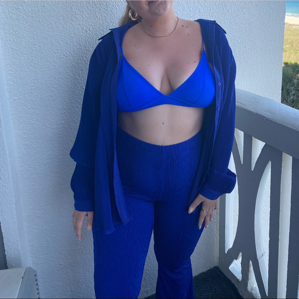 Blue plisse set